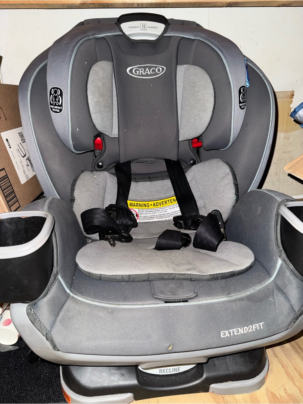 Graco Extend2Fit Convertible Car Seat - Gray